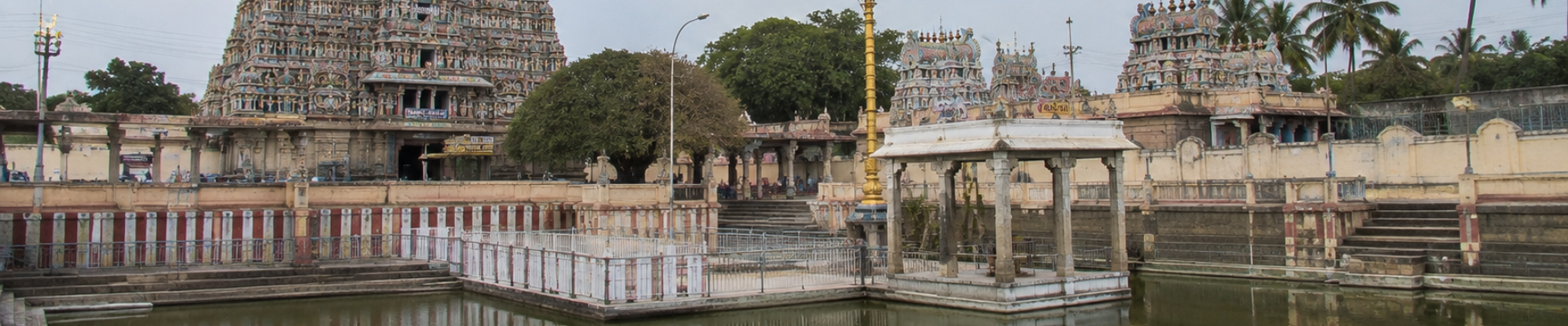 Tamil Nadu Temple Tour Package with Meenakshi Amman Temple, Ramanathaswamy Temple, Kanyakumari and Kovalam beaches