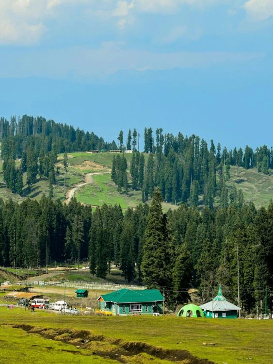 Kashmir tour with Doodhpathri 7N/8D