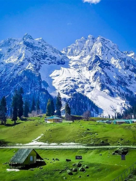 Kashmir tour package Jammu Katra 7N/8D